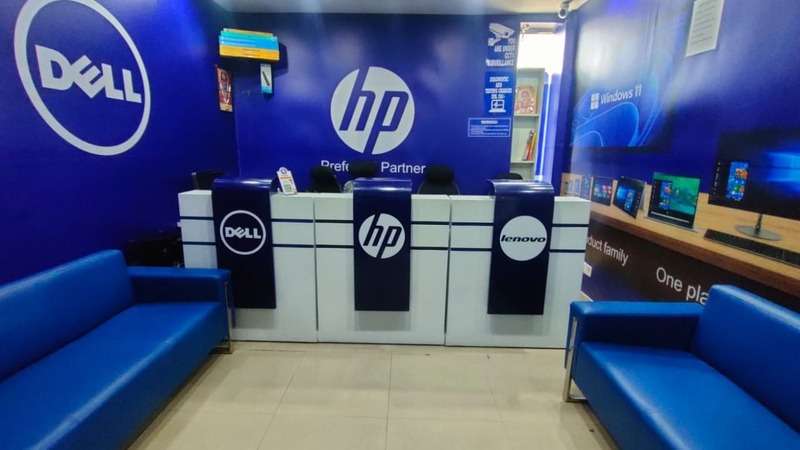 Hp Laptop Repair Service Center in Golf Course Road